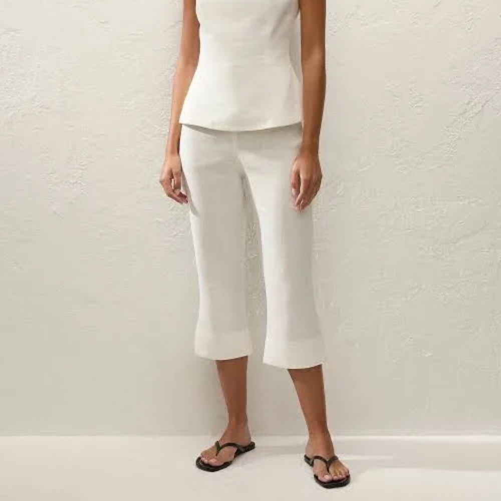 Faithful Womens Valeria White Linen Capri XS NWT